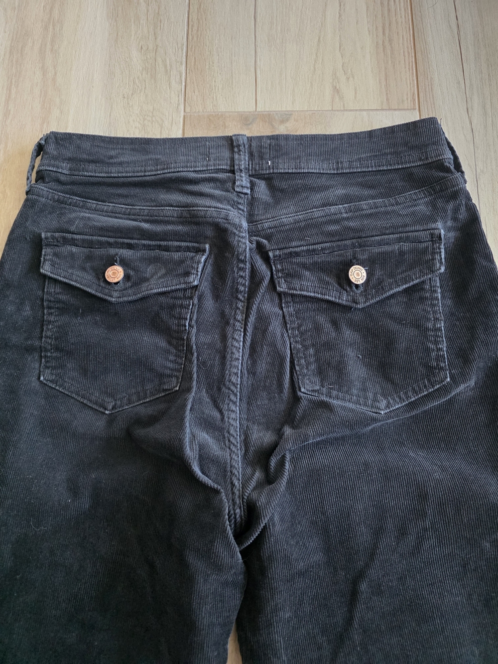 GAP Women's Black Corduroy Wide Leg High Rise Jeans with Flap Back Pockets